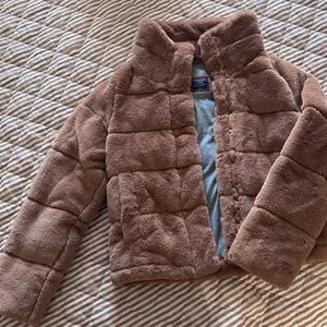 Abercrombie & Fitch Tan Puffer Coat
